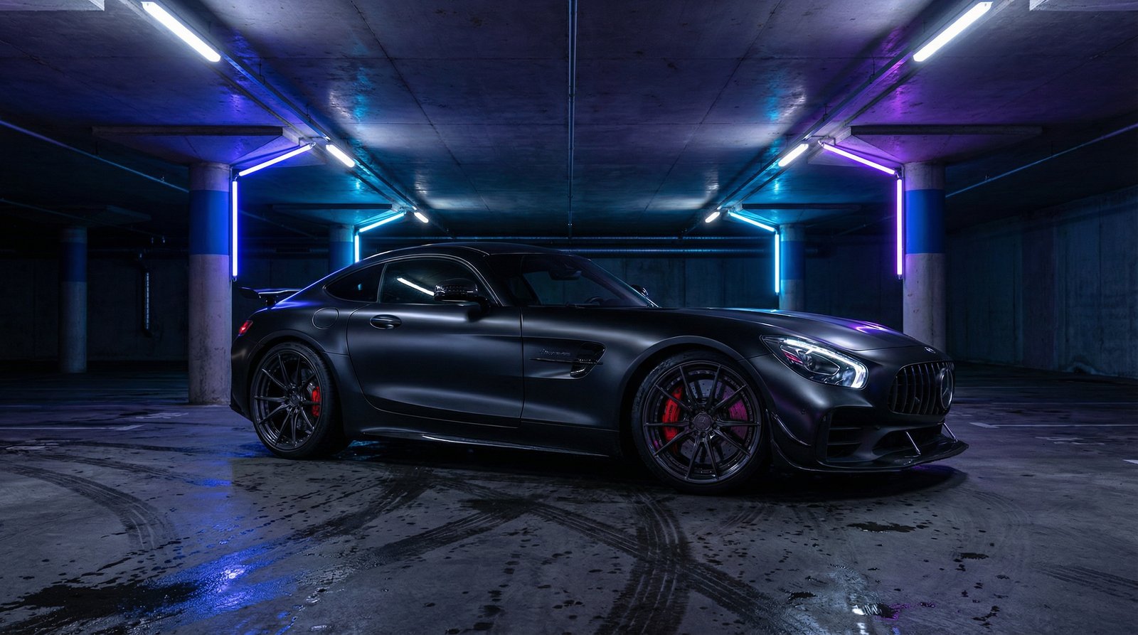 国产自拍性能车改装视频